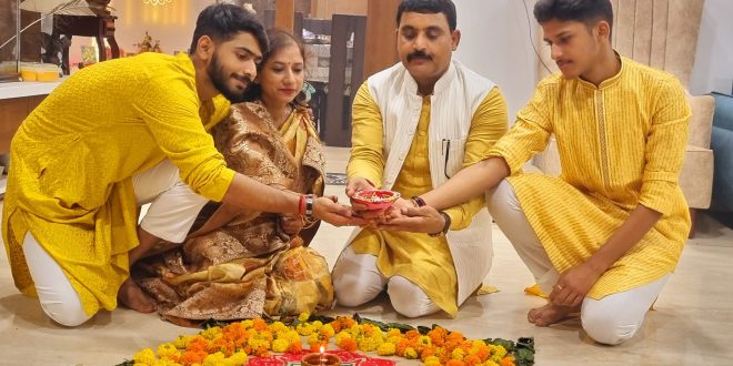 दीपावली पर देशभर में 7000 करोड़ का फल और फूल बिका Umesh Khandelwal