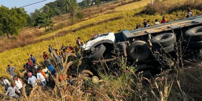 इस खबर को भी पढ़ेंः-रायगड़ा में ऑनर किलिंग, बहन से शादी करने पर भाई ने युवक की हत्या की