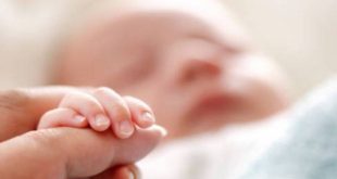 Babies चक्रवात की तबाही में गूंजी किलकारियां, ओडिशा में 1600 बच्चों का जन्म