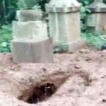 BHADRAK भद्रक में कब्र से गायब हुए 4 शव